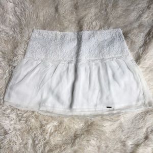 NWOT Lace Hollister skirt